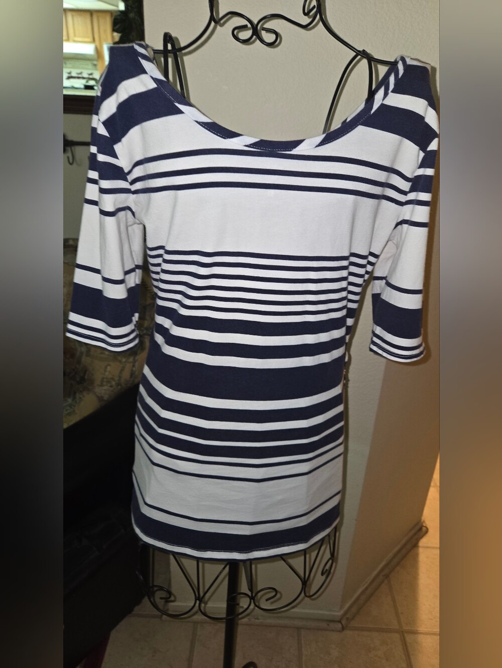 Lightweight Top Sz S. Unworn